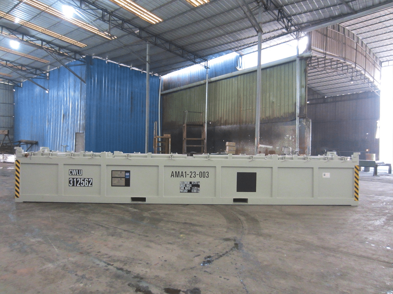 23′ & 39′ Gun Carrier With Lid -1