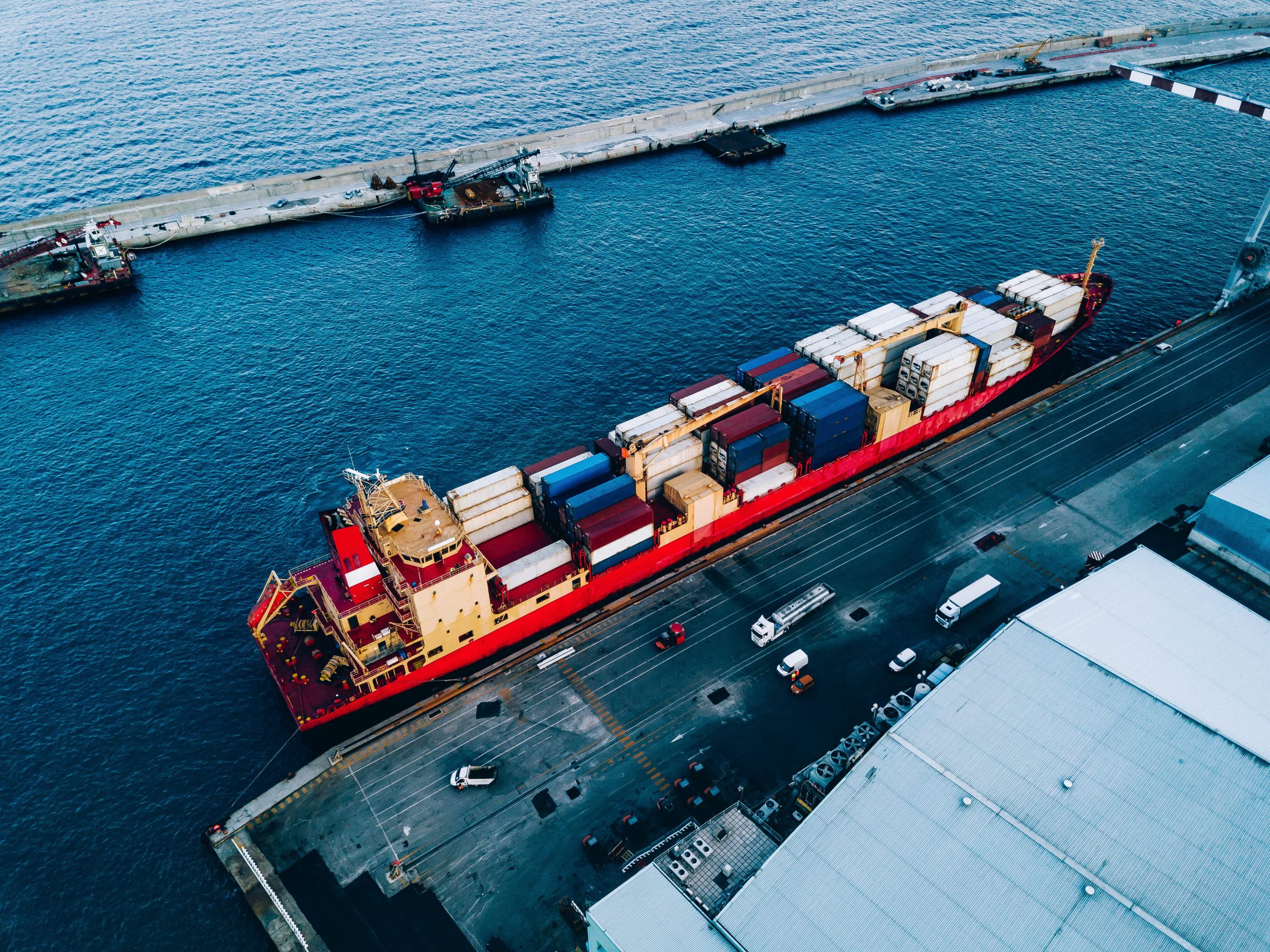 Container World Offshore Cape Town logistics and container shipping